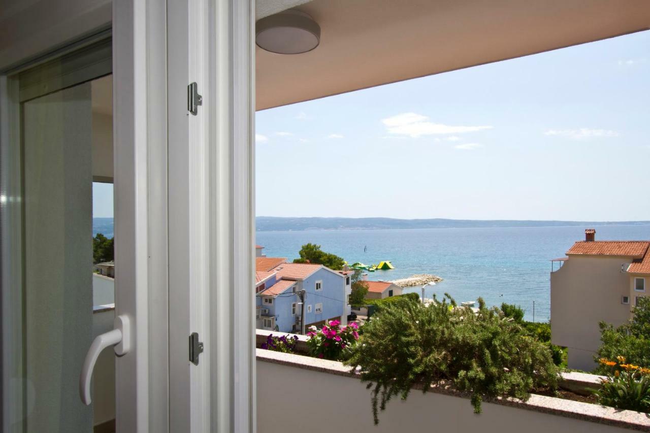 Apartment Topic Near The Beach โปดสตรานา ภายนอก รูปภาพ